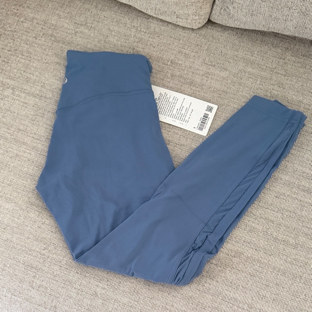 Lululemon 🆕 NWT high rise mesh panel tight 25” blue denim size 8 medium - Picture 7 of 7